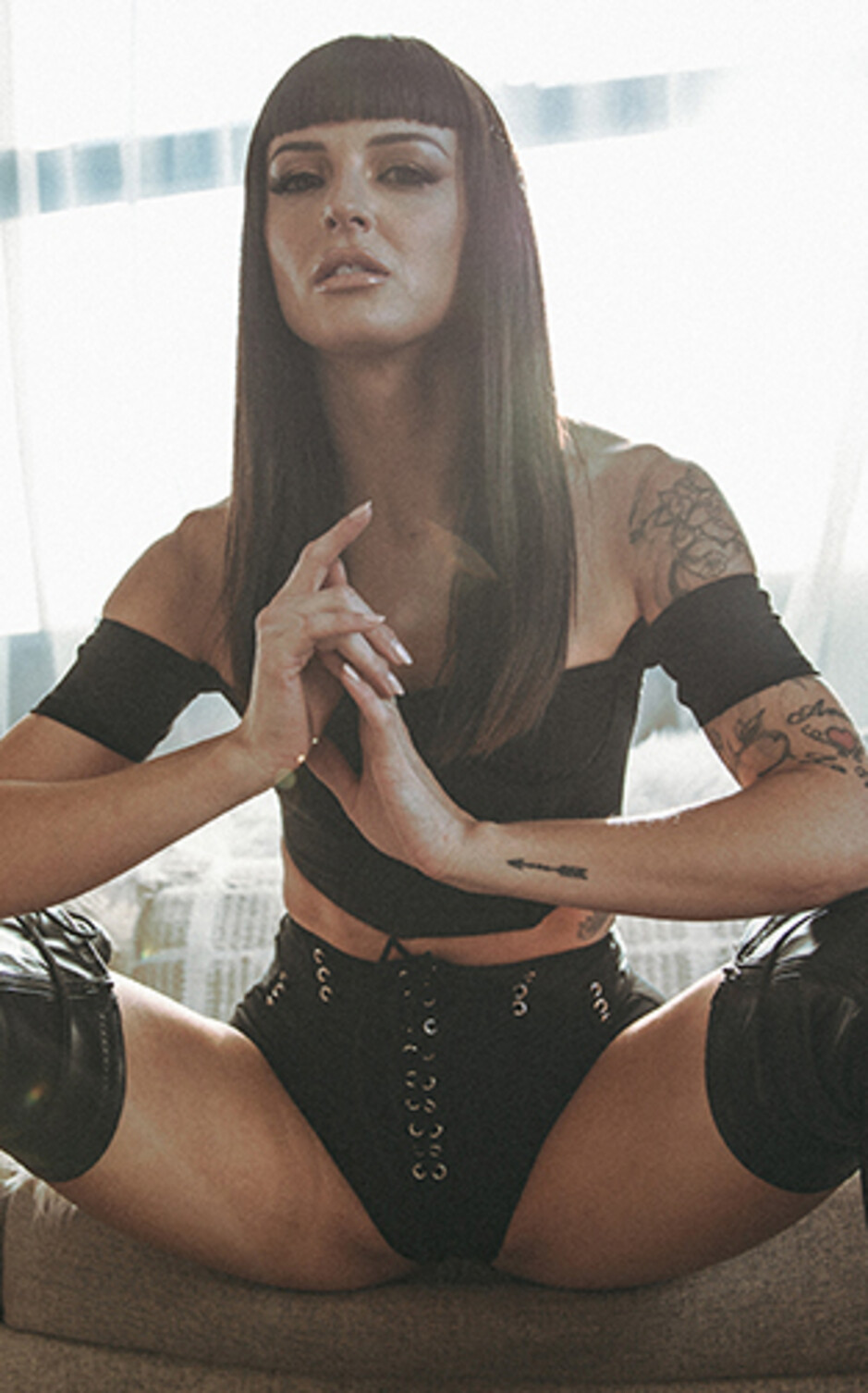 Charlie Valentine - JeshByJesh