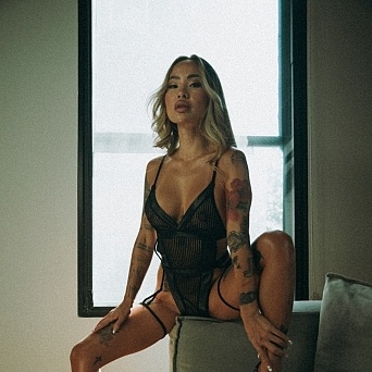 20251107_S06_LindaLan_EditorialPhotos